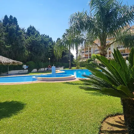 Agradable En Marinas Apartment *