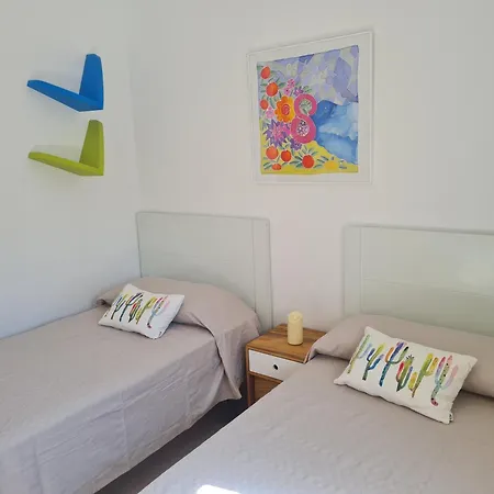 Апартаменти Agradable En Marinas *