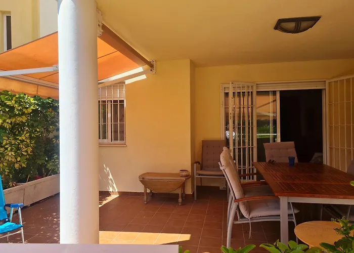 Agradable En Marinas Appartamento *