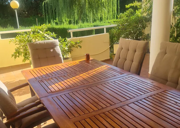 Agradable En Marinas *