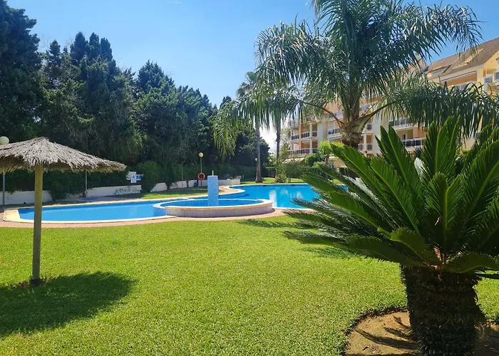 Agradable En Marinas Appartamento *